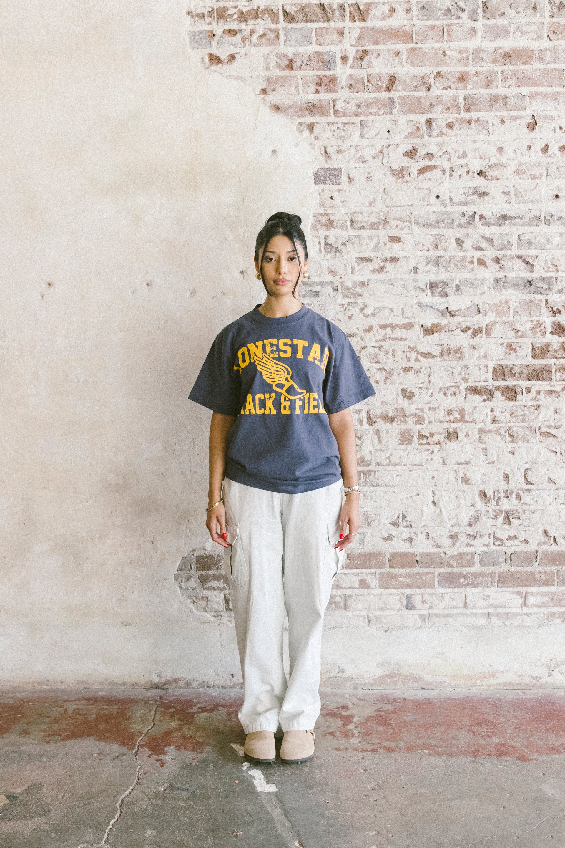 TRACK TEE